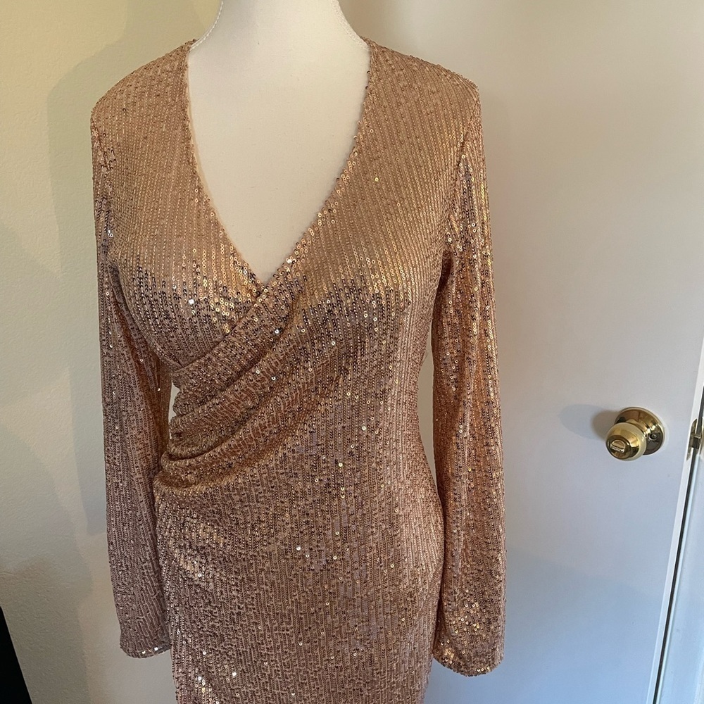 Pink/Gold All over Sequin Wrap dress Size XL. Label unknown.
